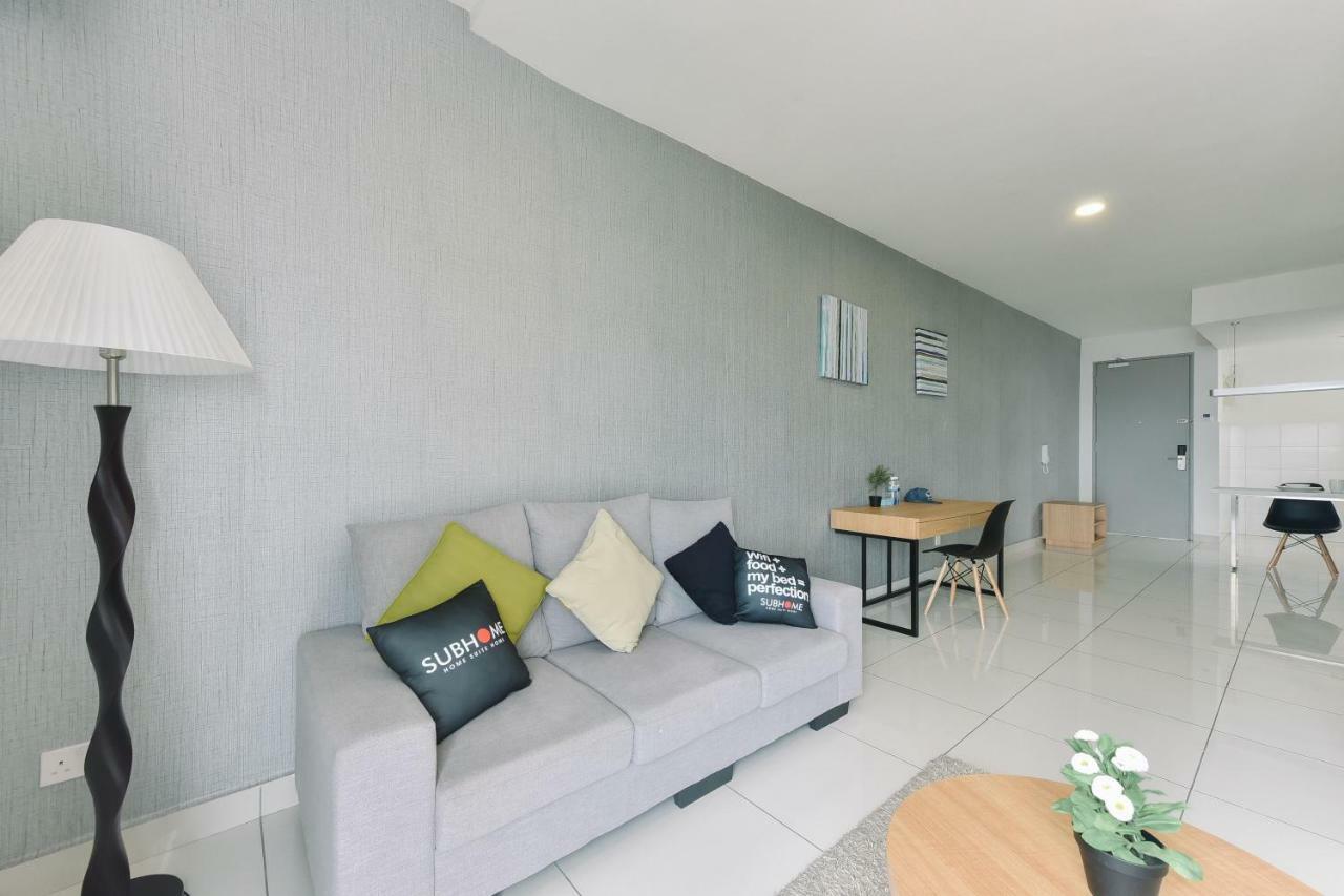 1 Tebrau Suites By Subhome Джохор-Бару Экстерьер фото