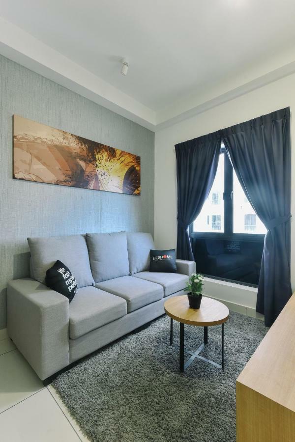 1 Tebrau Suites By Subhome Джохор-Бару Экстерьер фото