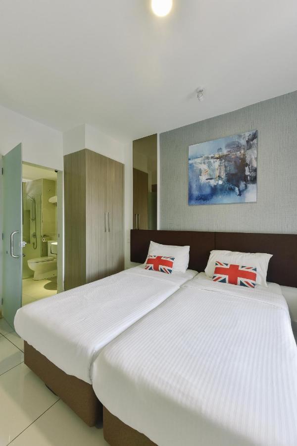 1 Tebrau Suites By Subhome Джохор-Бару Экстерьер фото